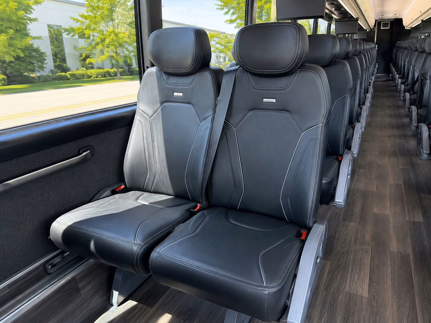 how bus type changes charter bus prices in la habra california