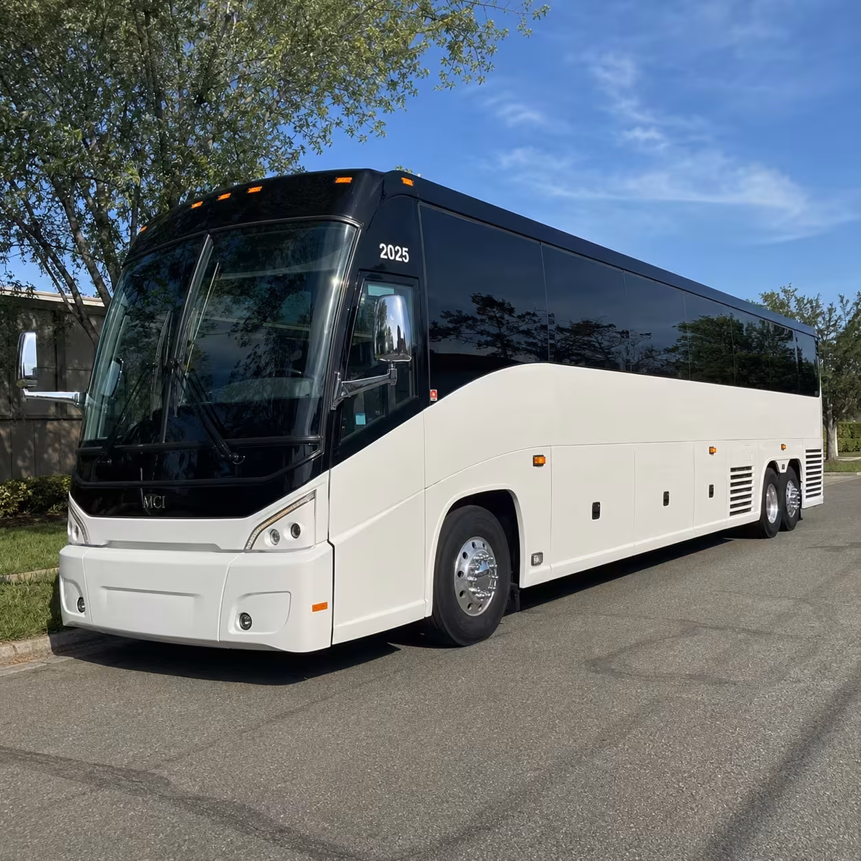 la habra charter bus rentals between government facilities