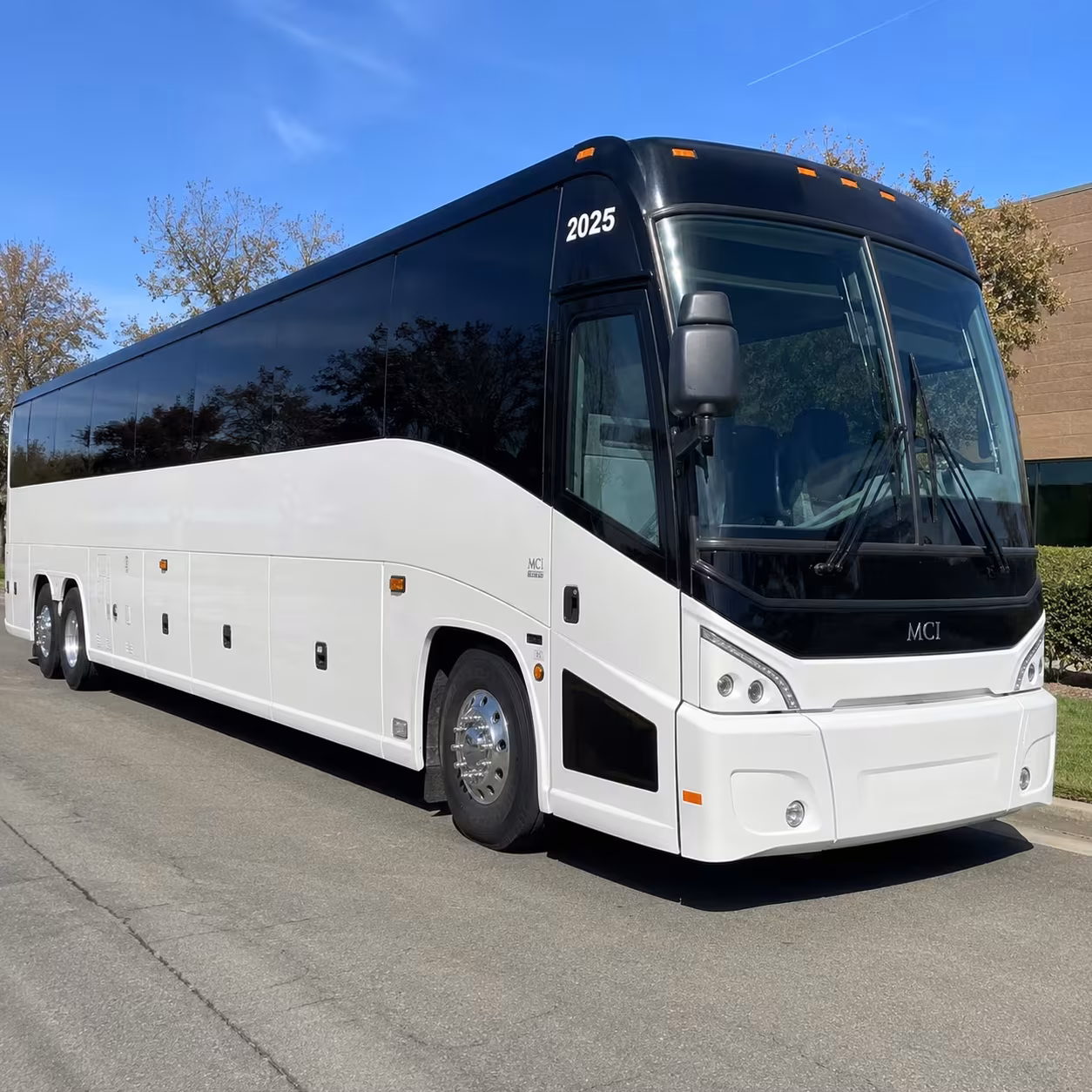la habra corporate airport shuttles to lax and john wayne