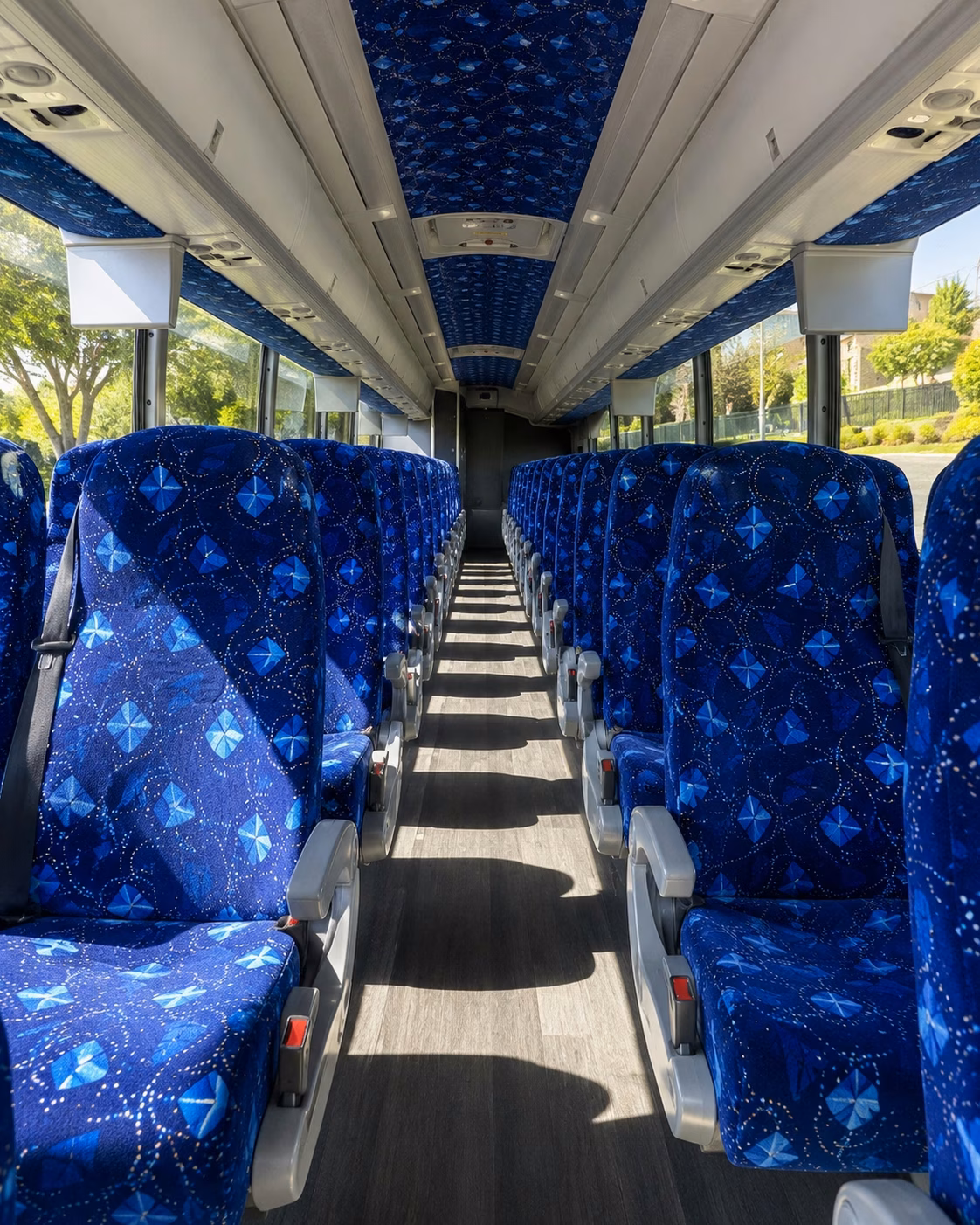 large group charter buses from la habra to concert venues
