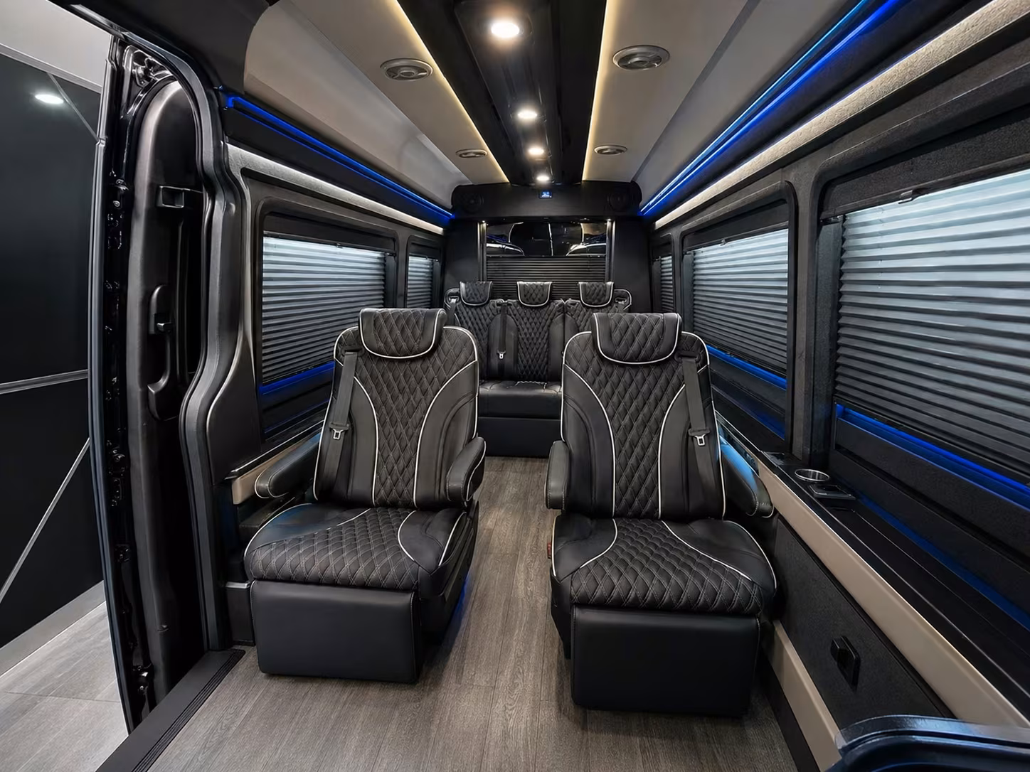 multi stop la habra airport shuttle buses for large groups